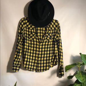 Flannel pearl snap button down